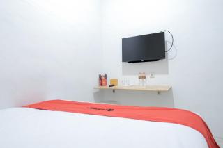 RedDoorz @ Aksara Medan - 5