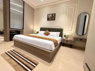 Zweite Home by Advait - 6