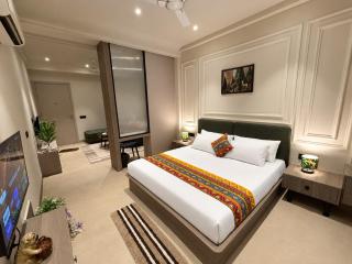 Zweite Home by Advait - 8