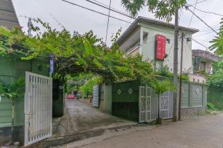 RedDoorz near RS Mitra Keluarga Depok - 2