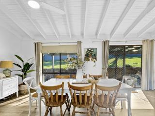 Pet-friendly Private Retreat with Large Backyard - 7