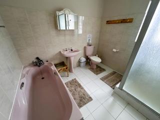 Carlton Heights Guesthouse - 3