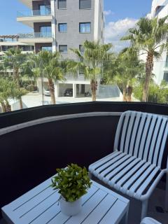 AVRA Residences Modern Beachside Studios Apartments - 9