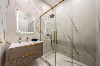 Basilica View 5 Stars 4 Bedrooms Luxury Apartment - 6