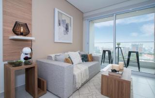 Spacious Stay with Balcony Workspace Pool&Gym - 7