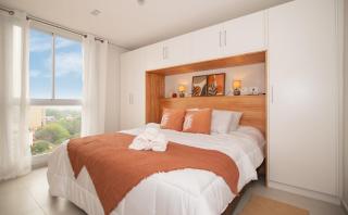 Business Apt with City Views and Great Location - 9