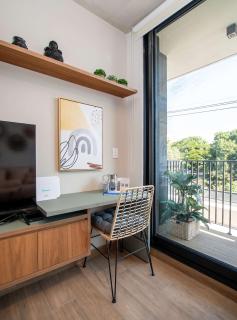 Stylish Hassler One-Bedroom with Pool Gym - 5
