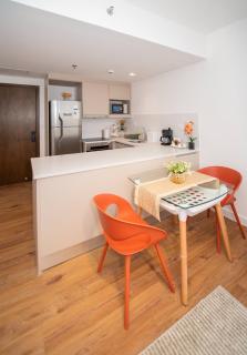 Modern 1BR at More Mariscal Pool & Gym - 2