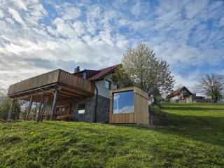 Pirman Vineyard Cottage - 9