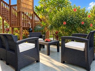 Island Breeze - A Family Friendly Spacious Round House, Hot Tub, BBQ, Beach - 9