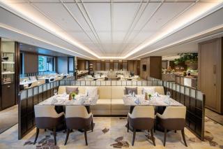 Yuexiu Hotel Guangzhou, Curio Collection by Hilton - 9