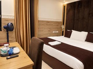 Lavana Gold Hotel & Suites - 4