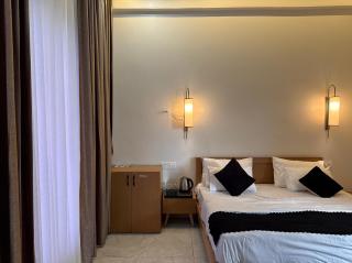 Hotel Tulsi Inn - 8