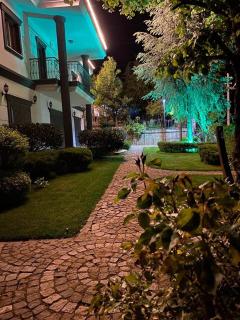 Village Otantik Park - Bungalows in the Trabzon City Center - 2