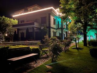 Village Otantik Park - Bungalows in the Trabzon City Center - 1