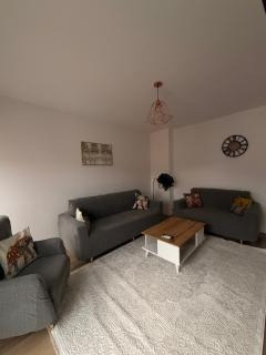 Cozy apartment ne qender te pejes - 6