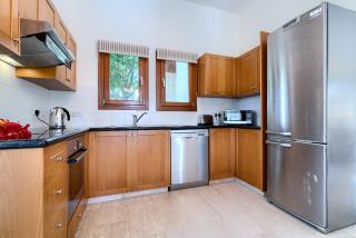 Villa Lara - 11, Spacious Villa with Large Garden and Private Pool on Aphrodite Hills - Kouklia - 3