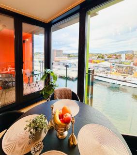 Premium Waterfront 2BR Apt with Balcony and Parking - 4