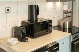 Urban Nest - 2BR by the White Tower - 1