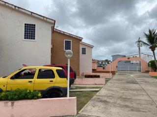 Townhouse con piscina - Ciudad Flamingo, Chichiriviche - 7