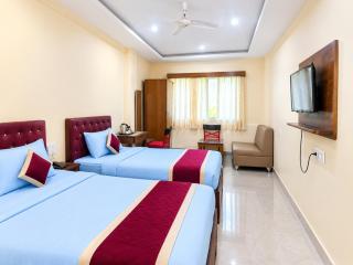 Hotel Ashoka & AHS Premium Suites - 2