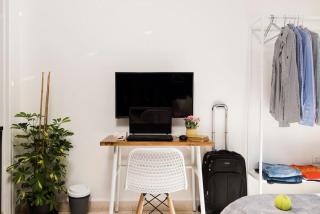 Navy Studio & Balcony in Mar Mikhael - 3
