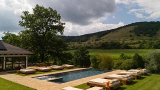 Hunter's Mansion - Transylvania - 8