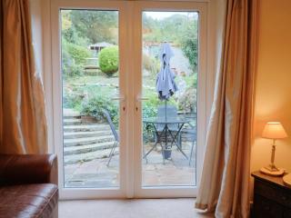 Coombe Cottage Apartment - 3