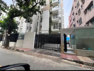 Expressway view Luxury 3 BHK 2 min to BananiClub - 4