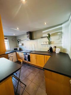 Cosy 3BR Home in Redditch - Sleeps 6 - Beoley - 8