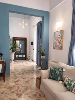 Gala House - 9