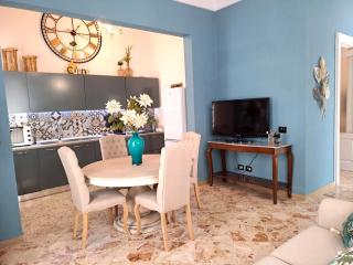 Gala House - 1