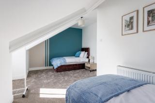 Sunderland Spacious House Sleeps 5 - 4