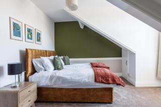 Sunderland Spacious House Sleeps 5 - 1