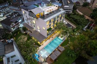 MeTown Mitang Yangshuo Resort - Swimming Pool & Pet Park & Kids Playground - Chinese & Western Dining & Café - Chinese Painting Workshops - 2