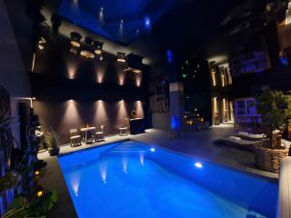 Villa with Private Pool in Hamois 350 m² - 5