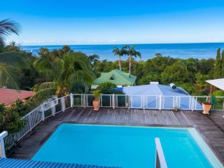 Villa panoramique à Pointe-Noire avec vue sur mer et piscine - 4