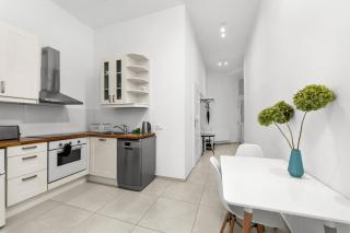 Dietla Avenue Homely Apartment by BookingHost - 4