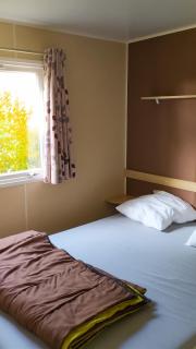 Bungalow Confortable en Campagne à Argences-en-Aubrac avec Piscine - 4