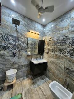 Dmc Home Stay - 6