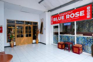 RedDoorz at Bluerose Homestay Tambi Dieng - 5