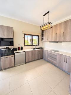 AZEO Private Pool Villa, Pereybere, 3 King Suites - 1