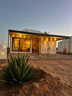 Golden Dunes Luxury camp - 2