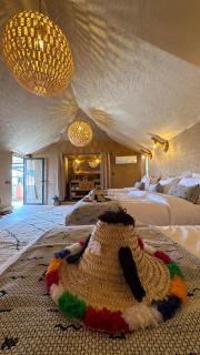 Golden Dunes Luxury camp - 1