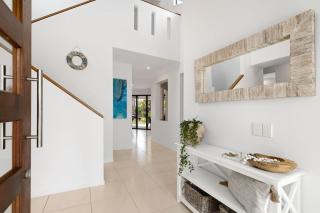 Stunning Waterfront Coastal Retreat, sleeps 13 - 5