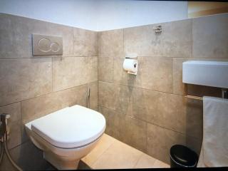 nice 1-Bedroom Apt for 3 - 5