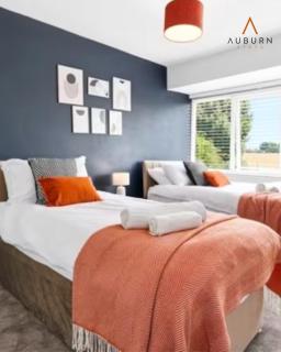10 percent Monthly Contractor stays Solihull 4BR- Sleeps 9 - Near NEC & BIRMINGHAM airport - 6