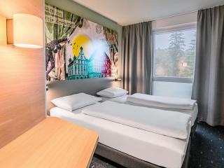 B&B HOTEL Memmingen - 9