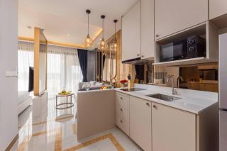 Bellevue Premium Apart-Hotel By Tropiclook - 1