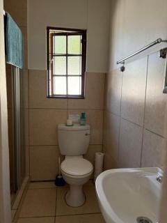 Coral Cottage - 2
